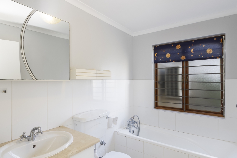 To Let 3 Bedroom Property for Rent in Helena Heights Western Cape